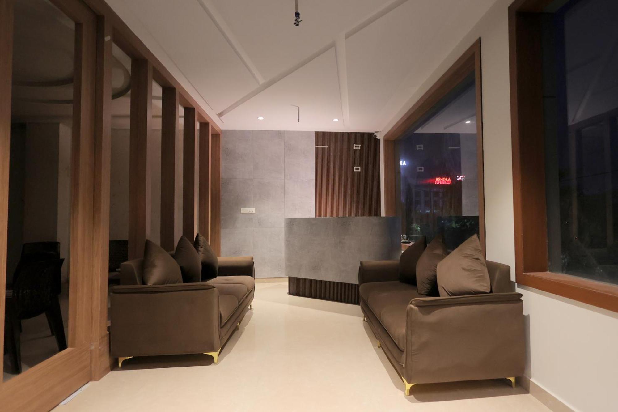 Hotel Regal Palm Moradabad Eksteriør billede